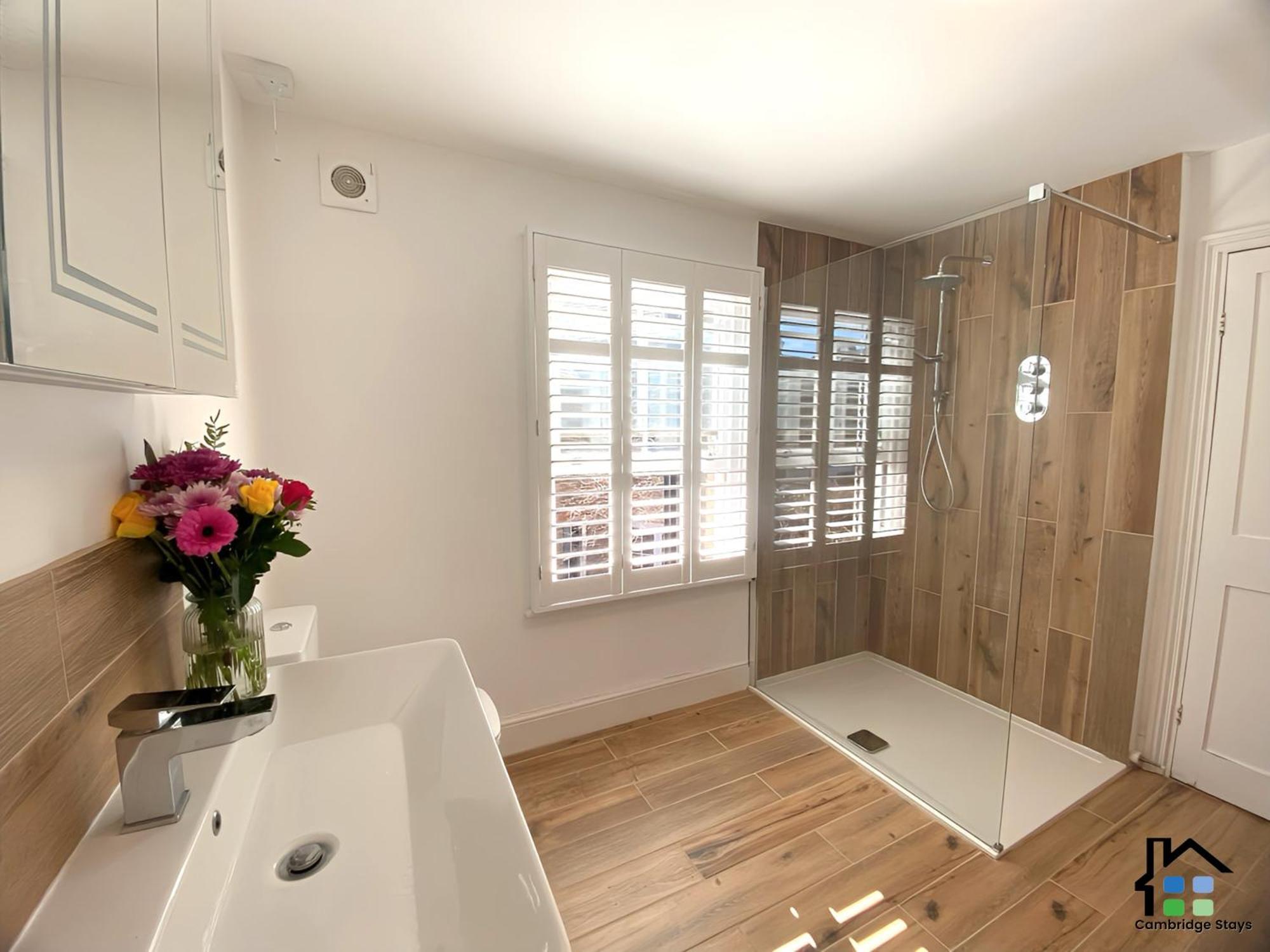 Cambridge Stays 3Br House, Easy Walk To City Center, 2 Showers, Garden, 2 Free Parking Spaces Zewnętrze zdjęcie