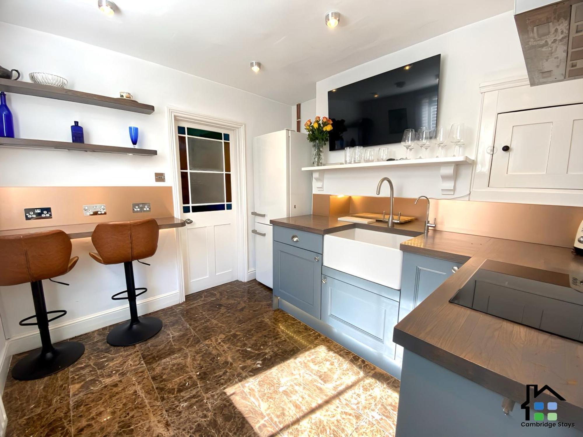 Cambridge Stays 3Br House, Easy Walk To City Center, 2 Showers, Garden, 2 Free Parking Spaces Zewnętrze zdjęcie