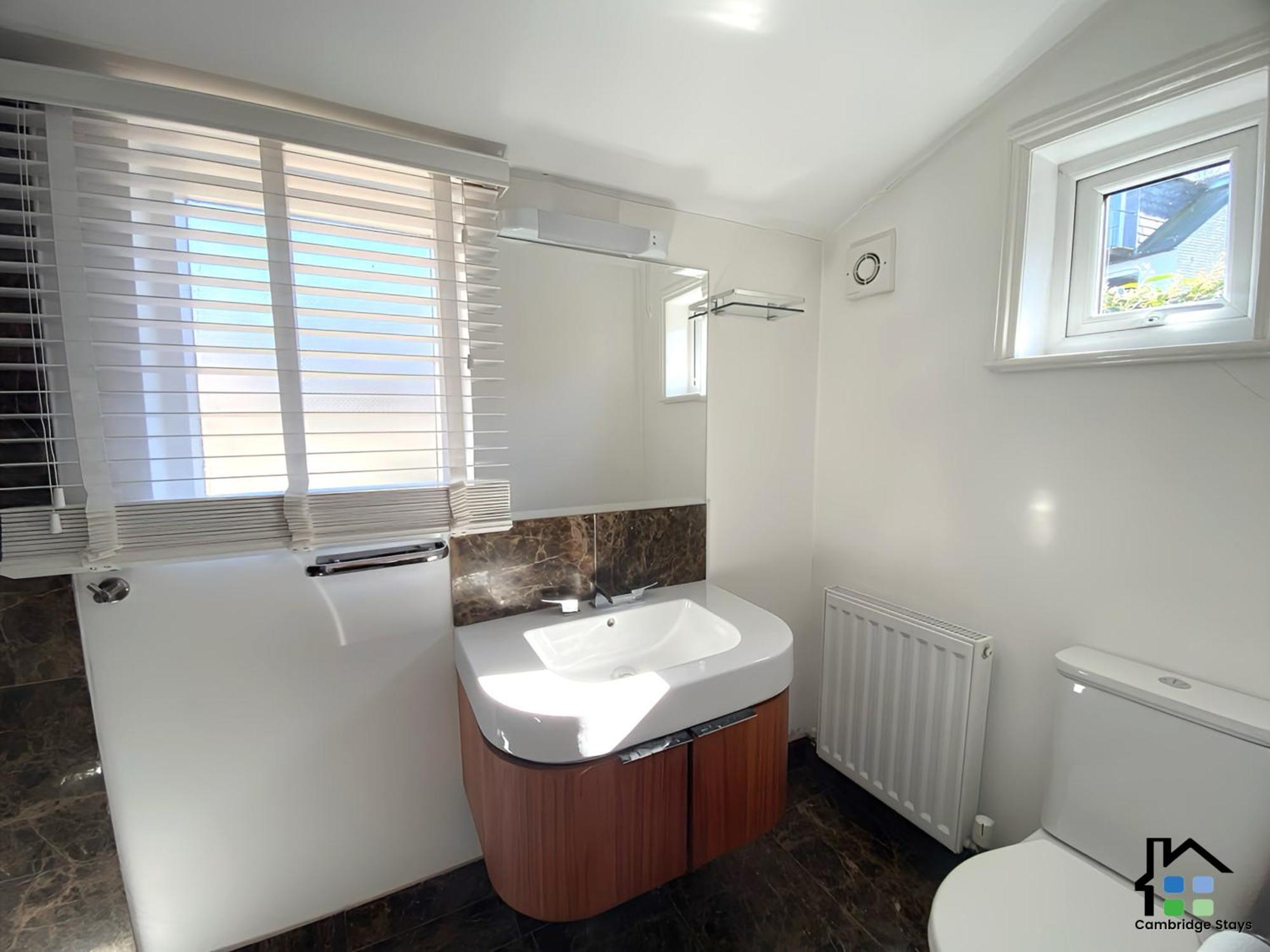 Cambridge Stays 3Br House, Easy Walk To City Center, 2 Showers, Garden, 2 Free Parking Spaces Zewnętrze zdjęcie